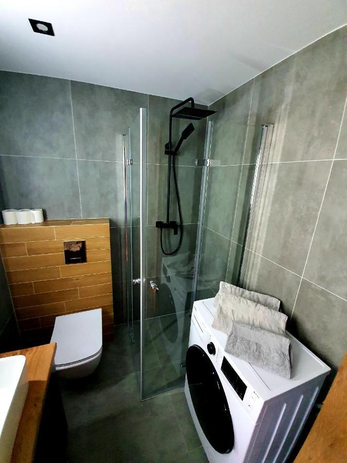 Apartament Przy Alei Kopernika Inowrocław Exteriör bild