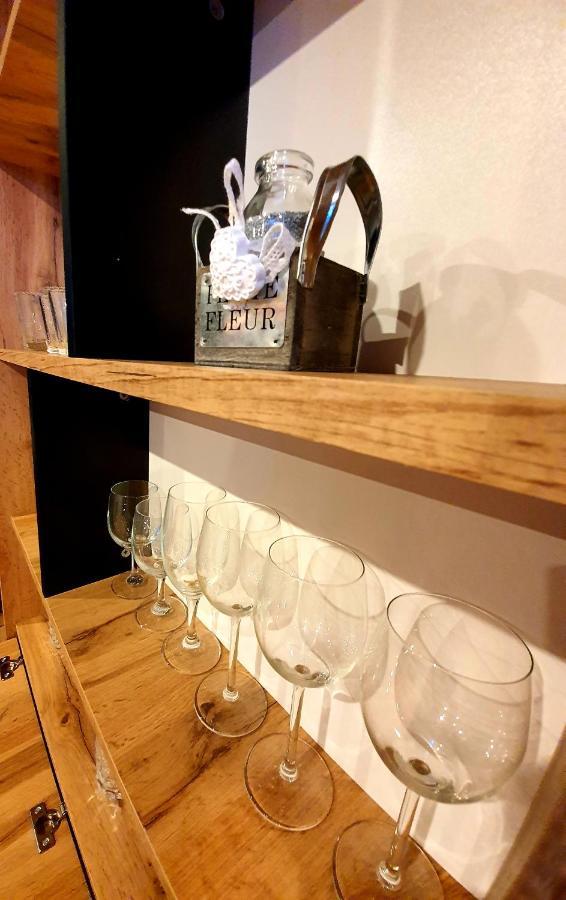 Apartament Przy Alei Kopernika Inowrocław Exteriör bild