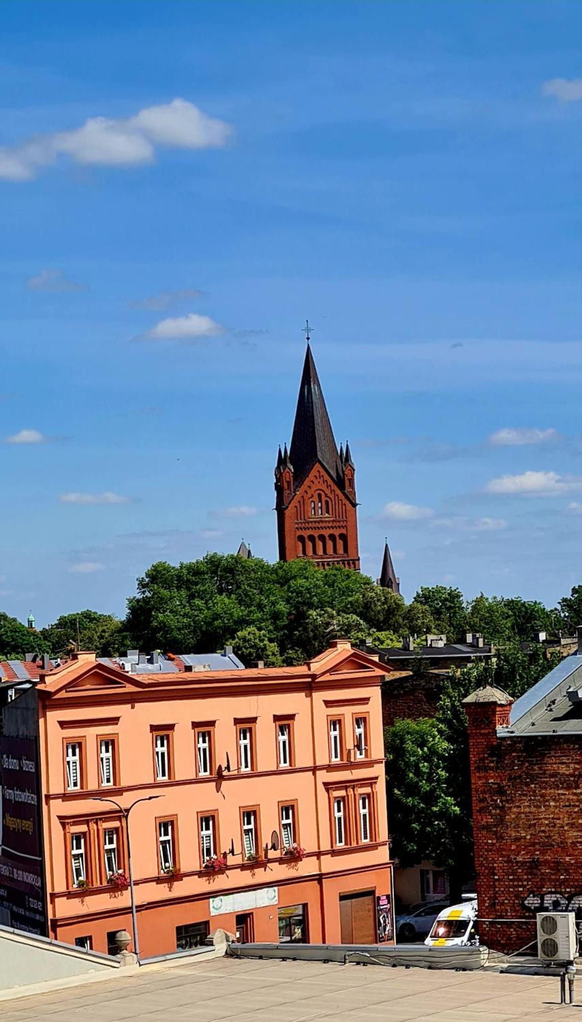Apartament Przy Alei Kopernika Inowrocław Exteriör bild